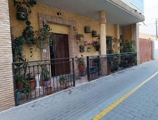 Casa adosada en venta en Santomera