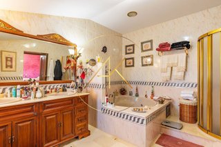 Chalet en venta en Entrepinos en Eliana (l´)