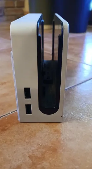 Nintendo Switch OLED + Accessori e 2 Giochi