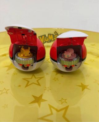 Pokemon battle spinner arena