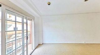 Piso en venta en Avenida de la Paz en Xirivella