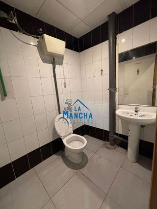 Local comercial en venta en El Pilar en Albacete