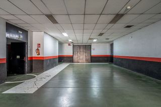 Nave industrial en venta en San Fermín en Madrid