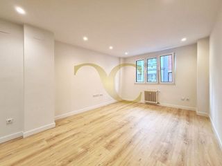 Piso en venta en Centro en Gijón