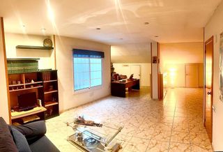 Casa pareada en alquiler en Centre en Rubí