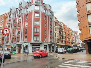 Local comercial en alquiler en Indautxu en Bilbao