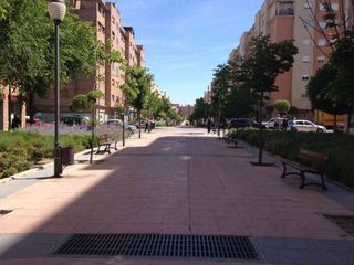 Local comercial en alquiler en El Puerto en Coslada