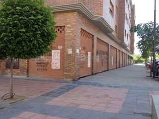 Local comercial en alquiler en El Puerto en Coslada