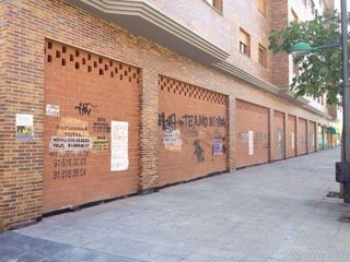 Local comercial en alquiler en El Puerto en Coslada
