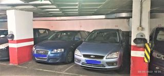 Garaje en alquiler en El Llano en Gijón