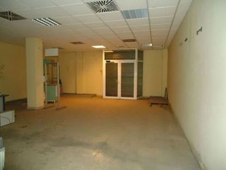Local comercial en alquiler en Llevant en Reus