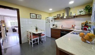 Chalet en venta en Gines