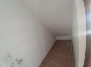 Casa adosada en venta en Consuegra