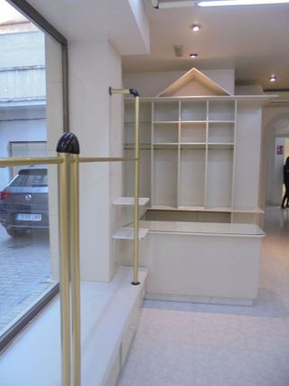 Local comercial en alquiler en Benifaió