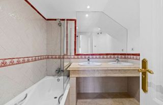 Casa adosada en venta en Casares