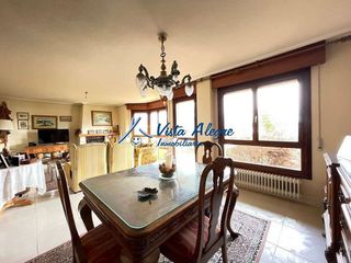 Casa pareada en venta en Haro