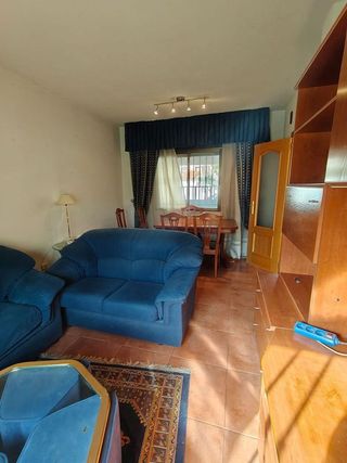Casa adosada en venta en Bargas