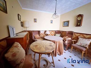 Casa pareada en venta en Benamejí