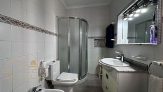 Casa adosada en venta en Centro - La Costilla en Rota