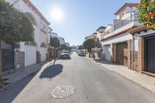 Casa adosada en venta en Santa Fe