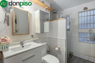 Piso en venta en Camino de Ronda - Rosaleda en Granada