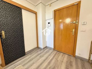 Piso en venta en Paus - Poligono San Blas en Alicante