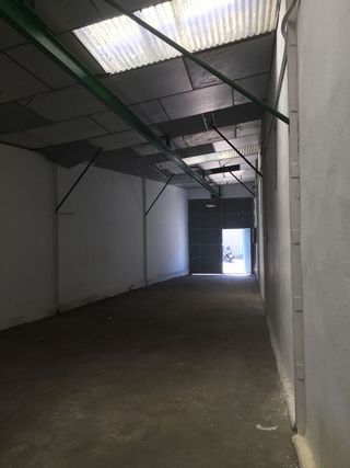 Nave industrial en venta en Avda. Cataluña en Zaragoza