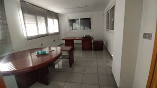 Nave industrial en venta en Zona Centro en Xirivella