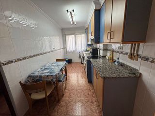Piso en venta en El Llano en Gijón