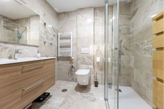Piso en venta en Camino de Ronda - Rosaleda en Granada