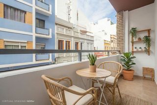 Piso en venta en Arenales - Lugo - Avenida Marítima en Palmas de Gran Canaria(Las)