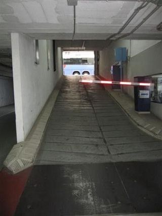 Garaje en alquiler en Eixample Nord – La Devesa en Girona