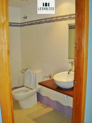 Local comercial en alquiler en Bisbal d´Empordà, La