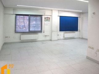 Piso en venta en Plaza España - Villa Pilar - Reyes Católicos - Vadillos en Burgos