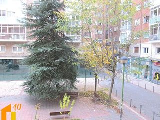 Piso en venta en Plaza España - Villa Pilar - Reyes Católicos - Vadillos en Burgos