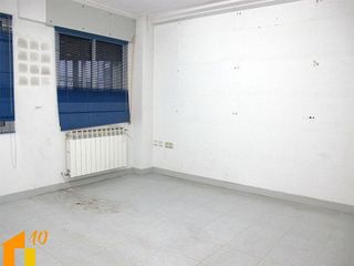 Piso en venta en Plaza España - Villa Pilar - Reyes Católicos - Vadillos en Burgos
