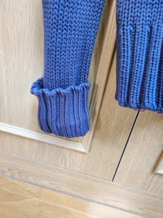 Chaqueta de punto con capucha