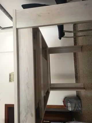 Mesa de comedor madera clara( EXTENSIBLE)