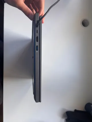 Acer TravelMate P2 16 Intel Core i5 16GB RAM 512GB