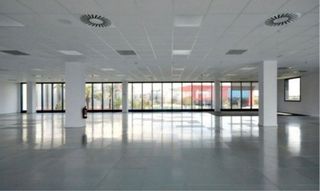Oficina en alquiler en Zona Industrial en Prat de Llobregat, El