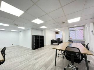 Oficina en alquiler en La Nova Esquerra de l'Eixample en Barcelona
