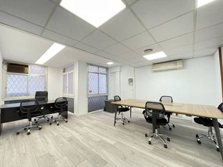 Oficina en alquiler en La Nova Esquerra de l'Eixample en Barcelona