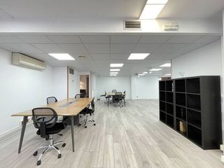 Oficina en alquiler en La Nova Esquerra de l'Eixample en Barcelona