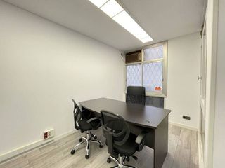 Oficina en alquiler en La Nova Esquerra de l'Eixample en Barcelona