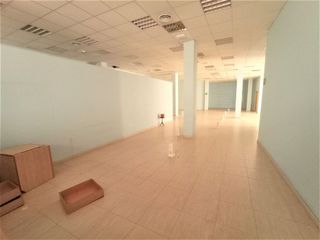 Local comercial en alquiler en Cieza