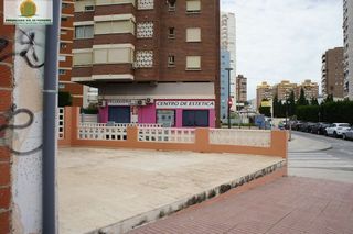 Local comercial en alquiler en Pueblo Levante en Benidorm