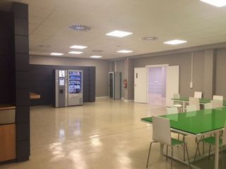 Oficina en alquiler en El Barral Ferial en Coslada