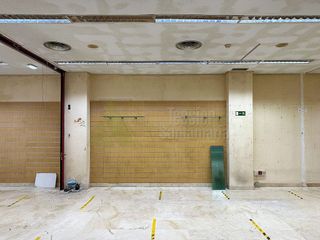 Local comercial en alquiler en El Llano en Gijón