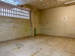 Local comercial en alquiler en El Llano en Gijón