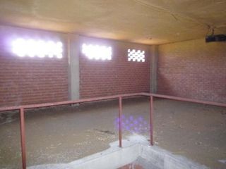 Local comercial en alquiler en Peñacastillo - Nueva Montaña en Santander